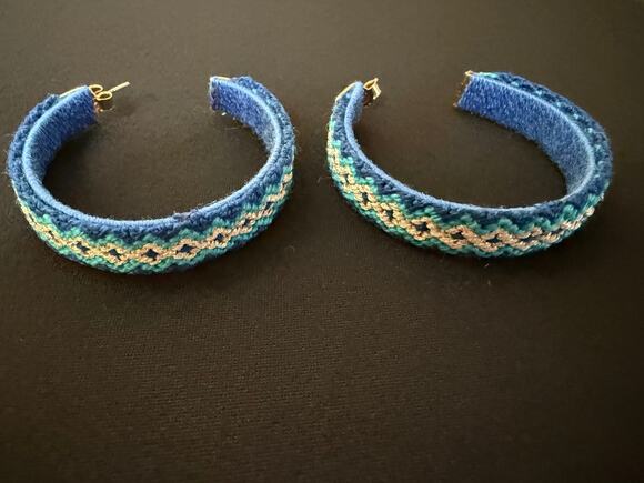 Mercedes Salazar Jewelry - Mercedes Salazar Candongas Tejidas Blue Yarn Woven Hoop Earrings 2.25"